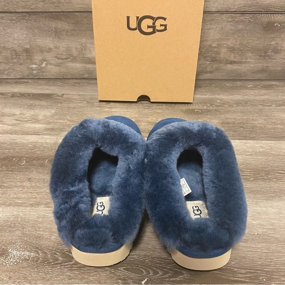 UGG | Cluggette Suede Sheepskin Lined Slippers In Ocean Blue NEW - Picture 8 of 13